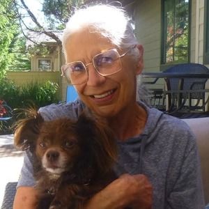 Meet your Posher, Carol